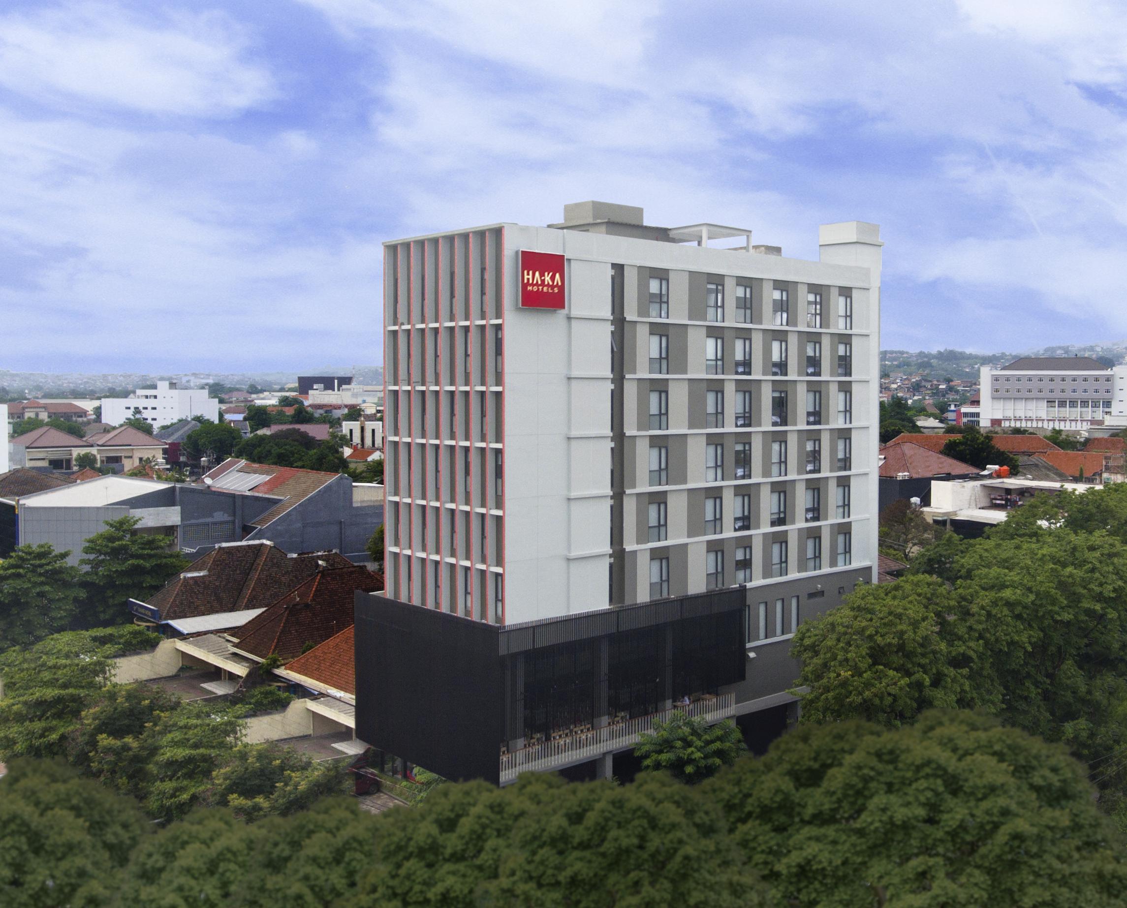 Up-Peak Hotel Simpang Lima Semarang Formerly Ha-Ka Simpanglima Hotel Semarang Ngoại thất bức ảnh