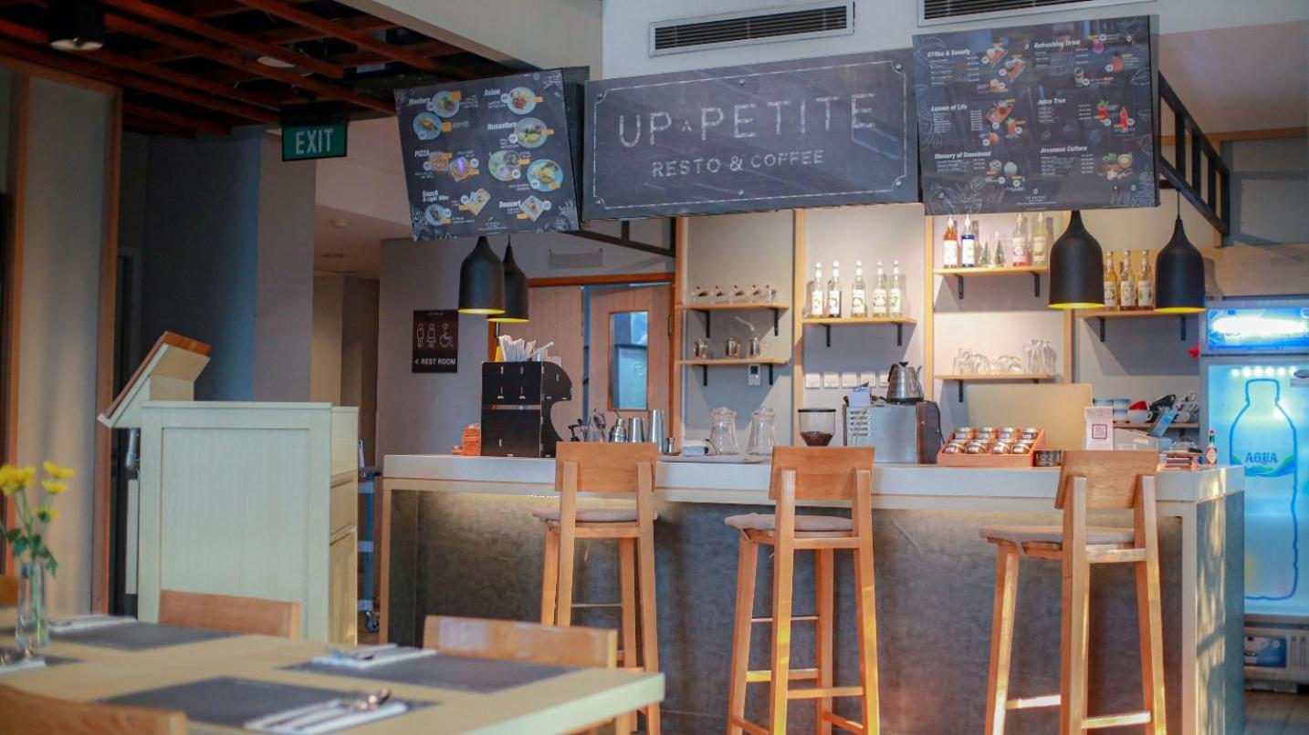 Up-Peak Hotel Simpang Lima Semarang Formerly Ha-Ka Simpanglima Hotel Semarang Ngoại thất bức ảnh